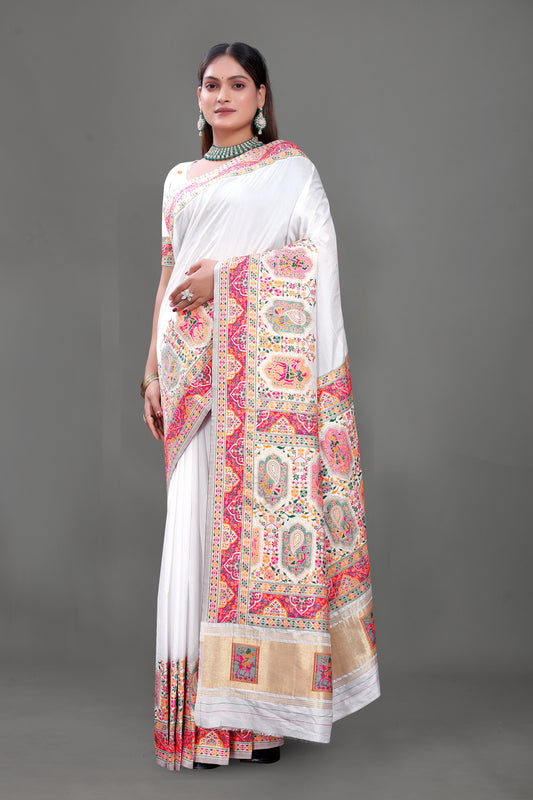 White Radiance – Ethnic Motif Silk Saree with Rich Gold & Red Pallu