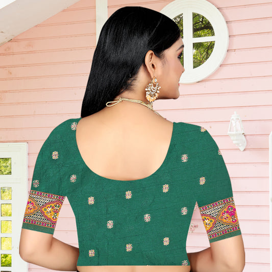 Patola Kalakaari – Dark Green Silk Saree in Festive Rajputana Style