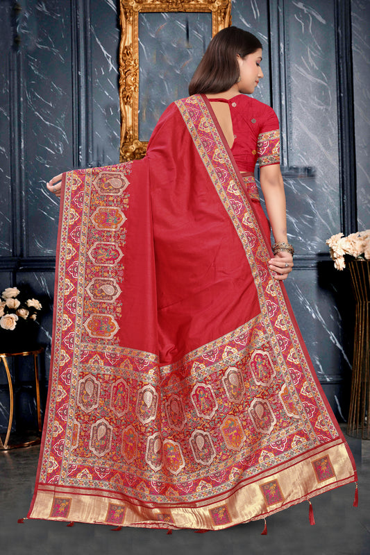 Shingarika – Maroon Masterpiece in Silk with Paisley Narratives